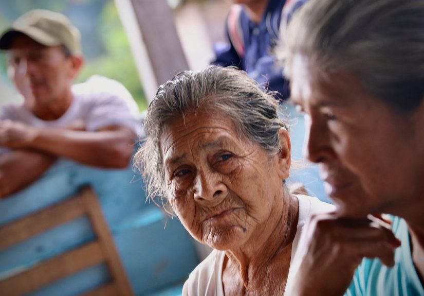 A venezuelan indigenous Tauperang child during health care consultation in a Brazilian border village. IOM Gema Cortes